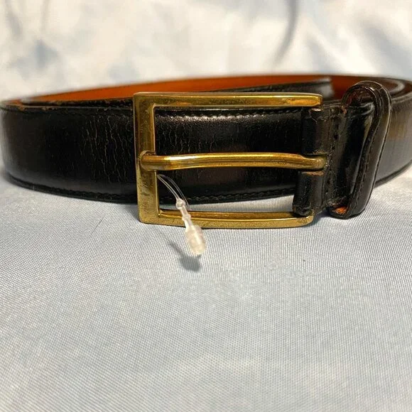 Saks Fifth Avenue Black Leather Belt Women\'s size 34 Width - 1 inch Saks Fifth Avenue Black Leather Belt Women main image 4